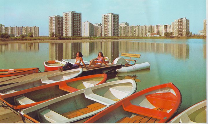 Sídlisko nad Jazerom   Jazero